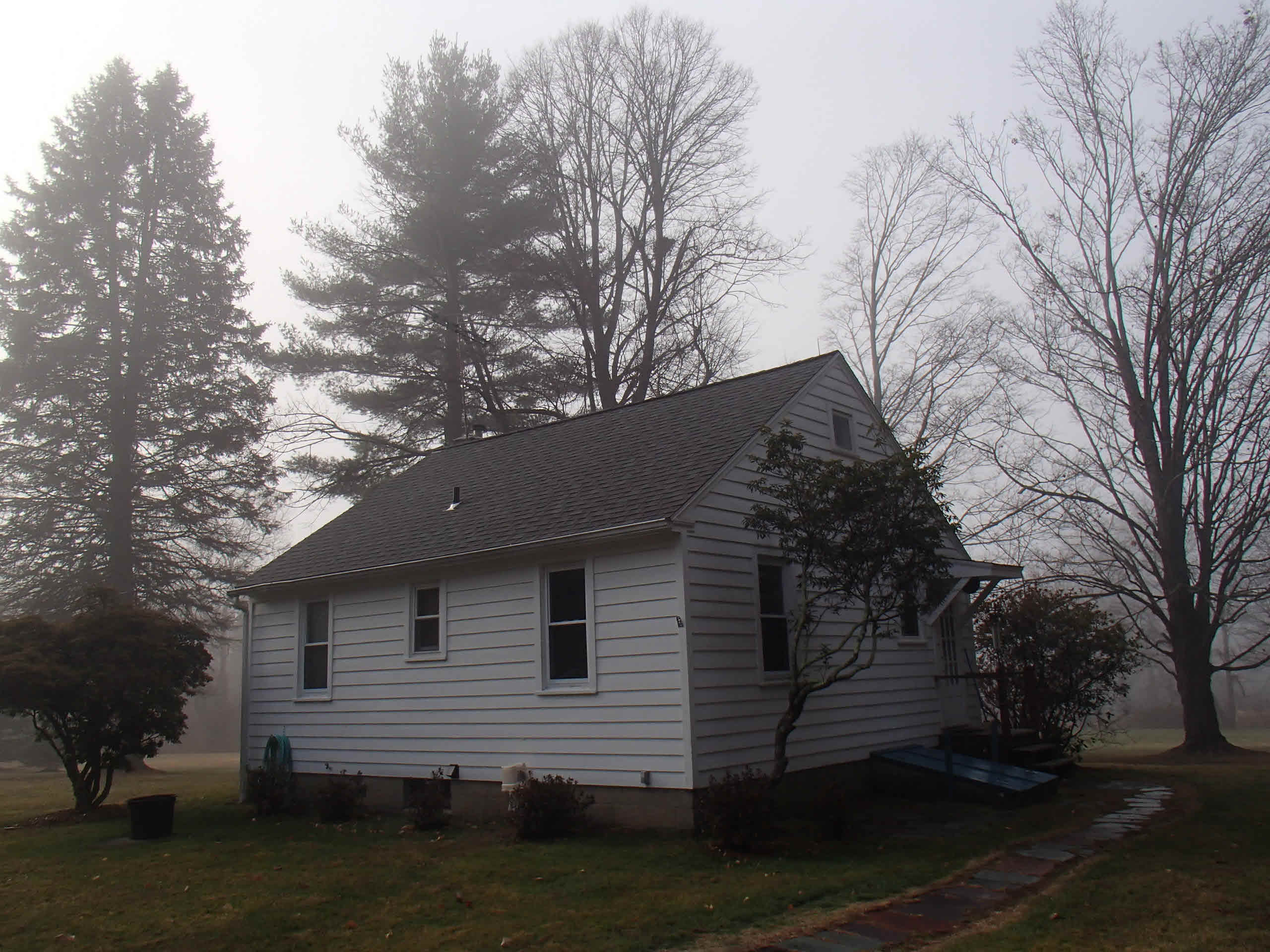 Building photograph for 168 KEELER RD
